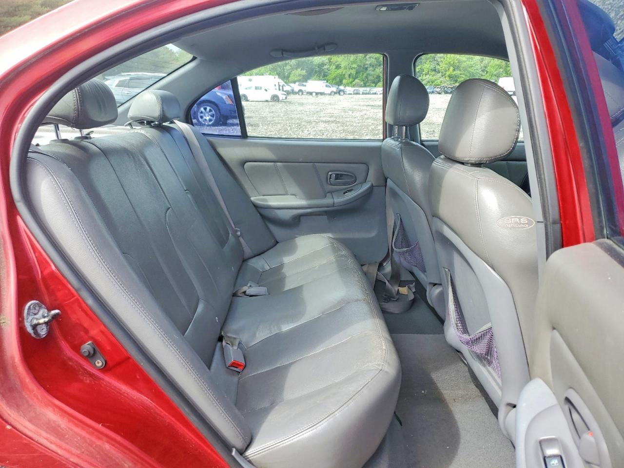 2005 HYUNDAI ELANTRA GLS photo 10
