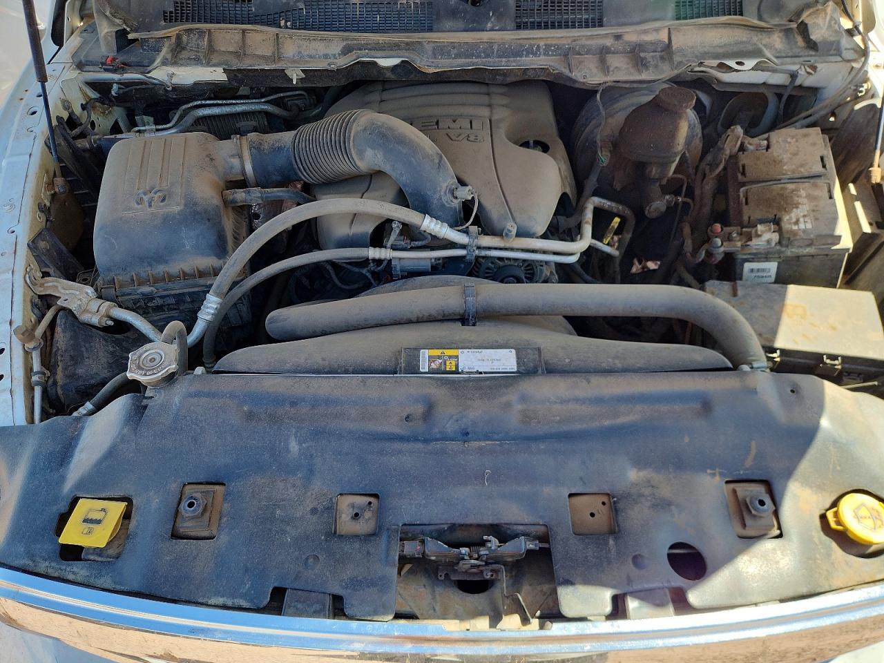 2017 RAM 1500 SLT photo 31