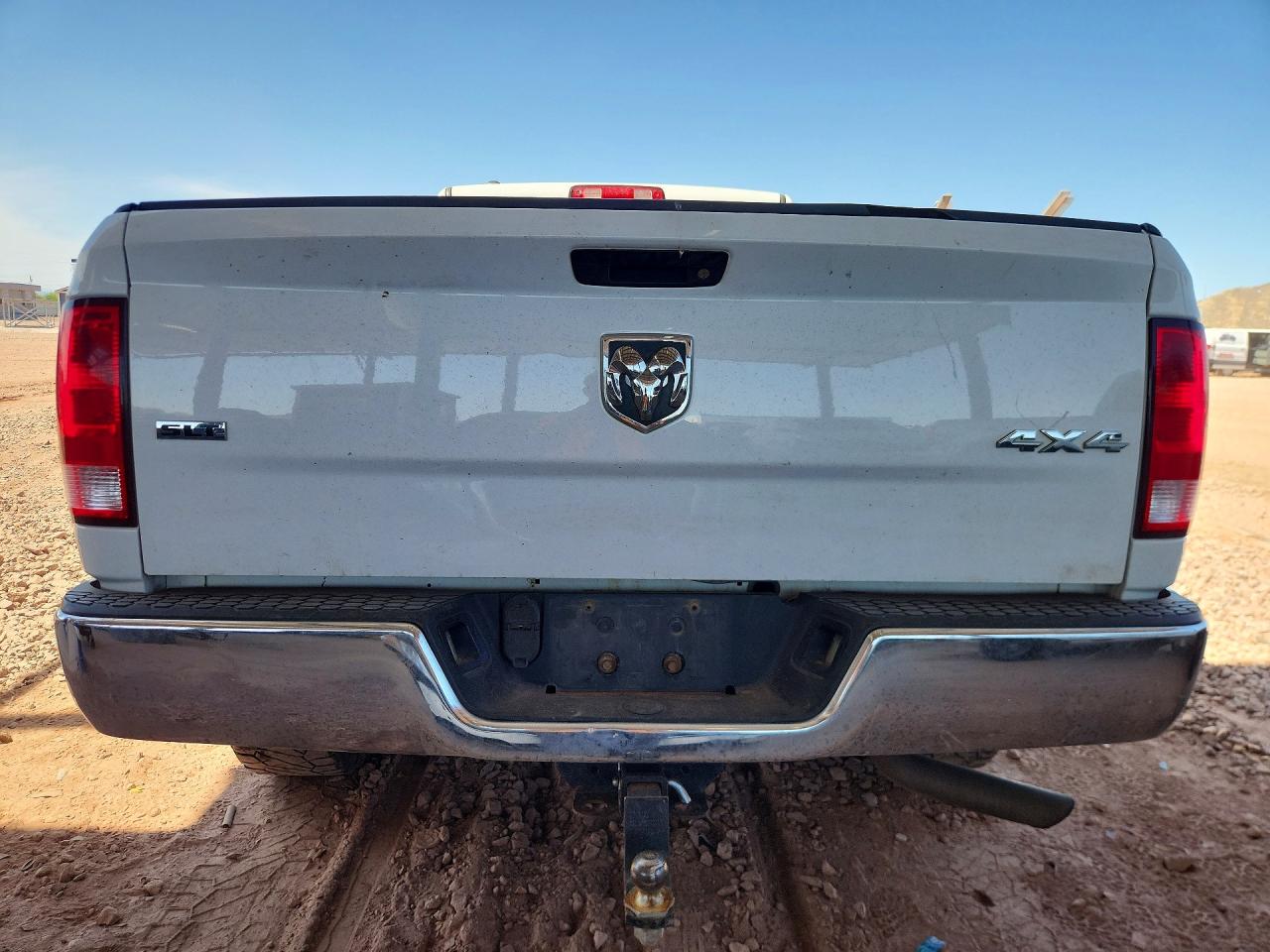 2017 RAM 1500 SLT photo 16