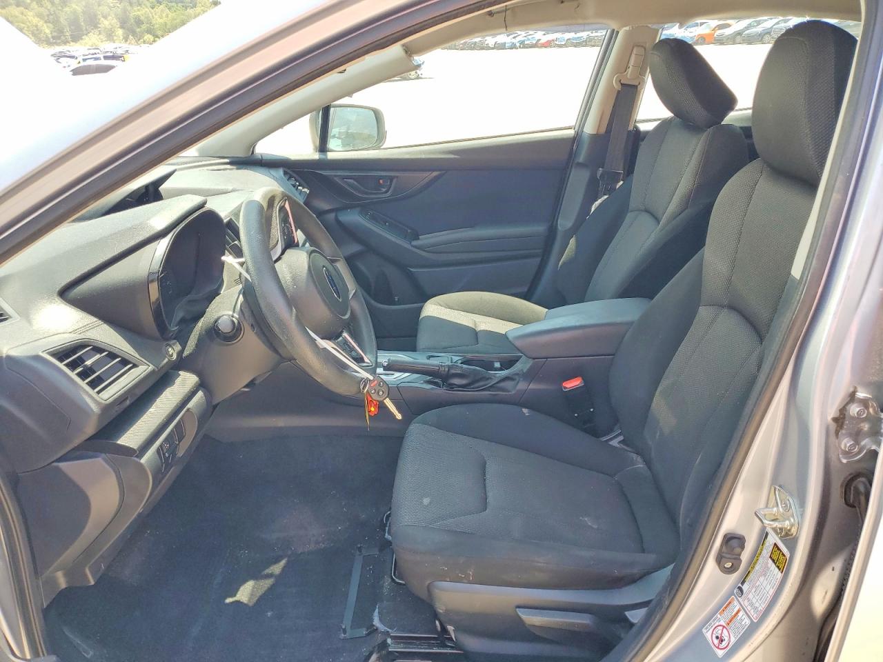 2019 SUBARU IMPREZA photo 19