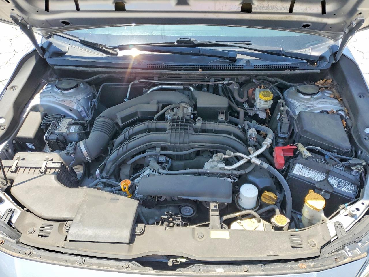 2019 SUBARU IMPREZA photo 31
