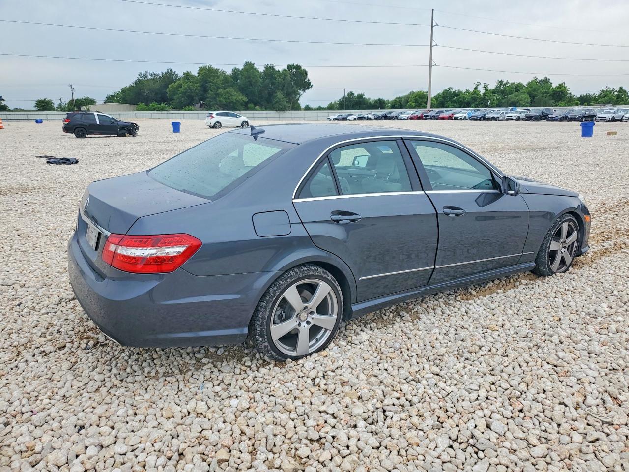 2010 MERCEDES-BENZ E 350 photo 7