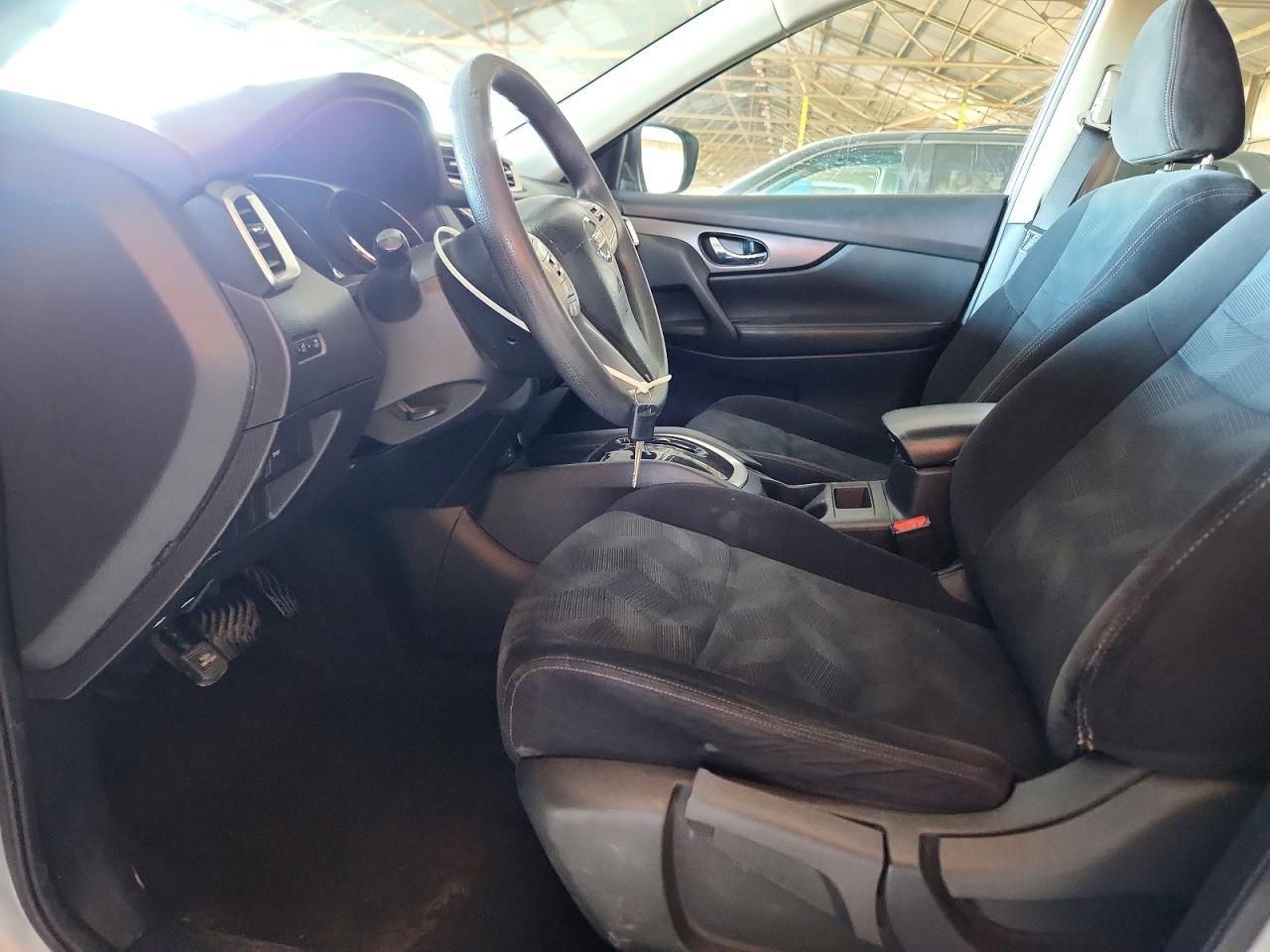 2016 NISSAN ROGUE S photo 13