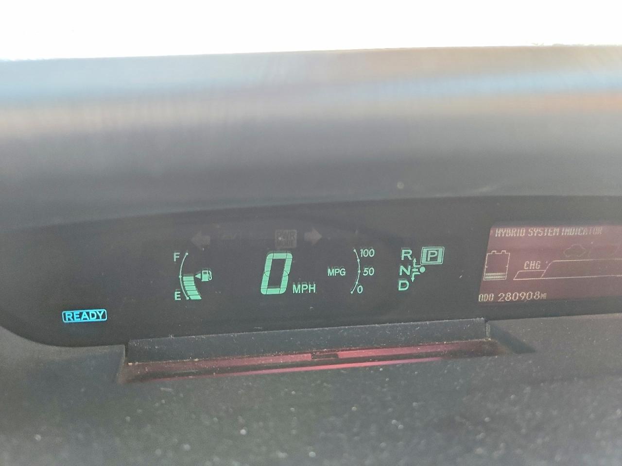2013 TOYOTA PRIUS TWO photo 17