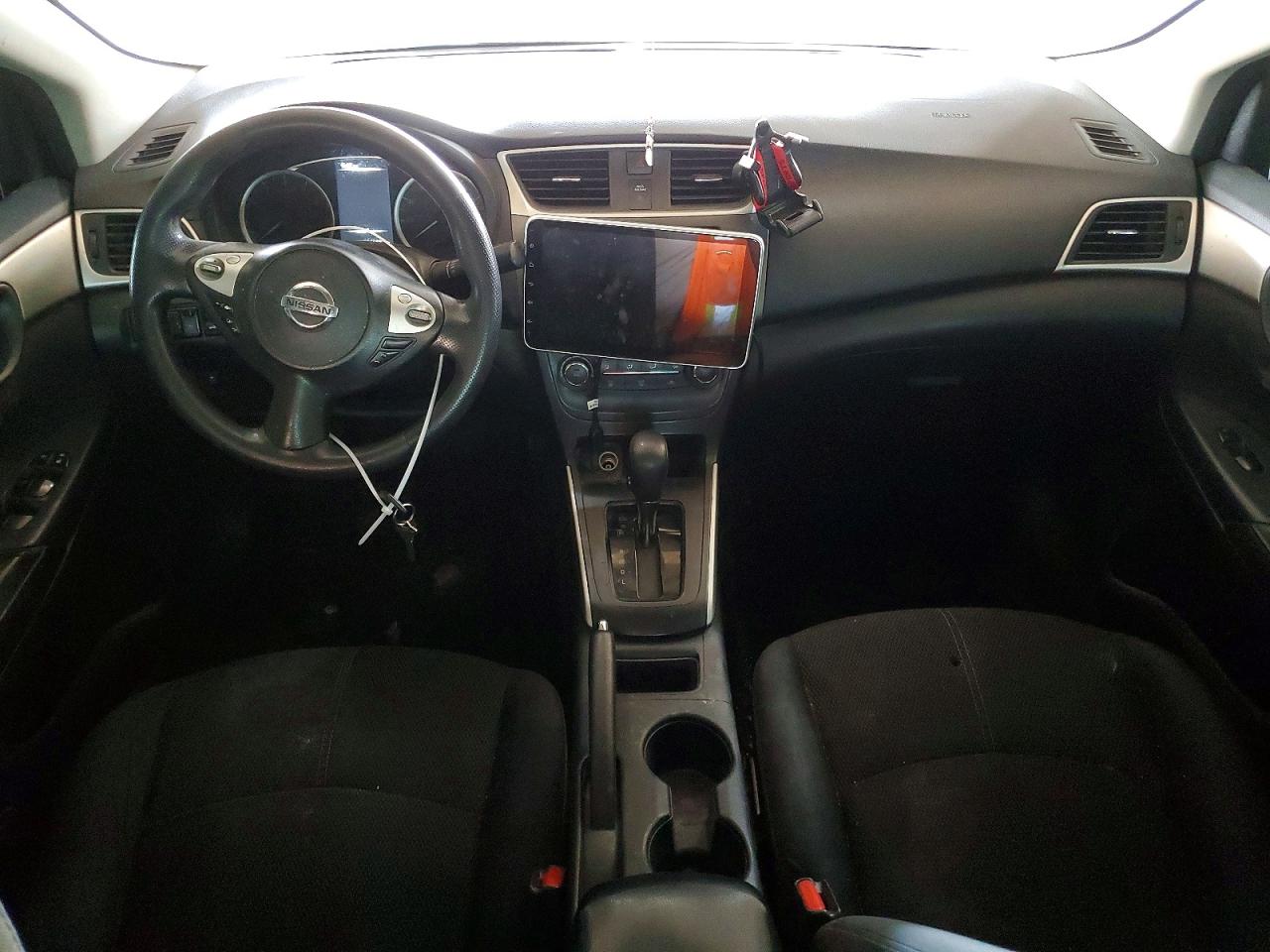 2018 NISSAN SENTRA S photo 15