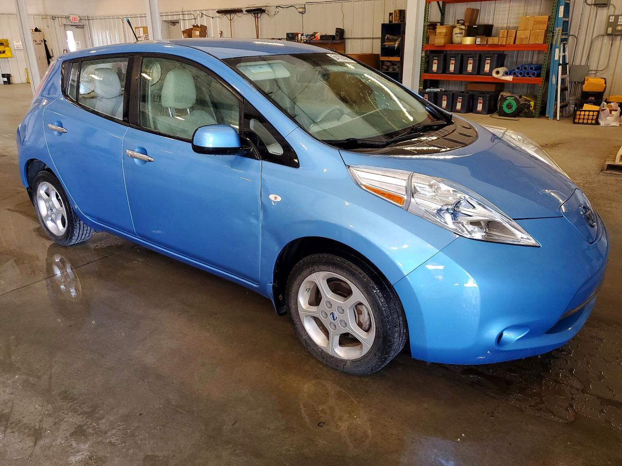 2012 NISSAN LEAF SV photo 10