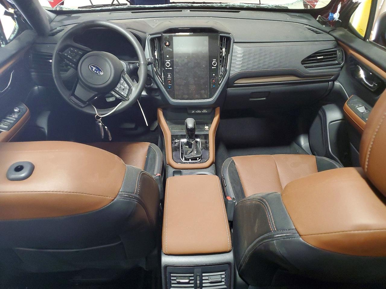 2025 SUBARU FORESTER TOURING photo 15