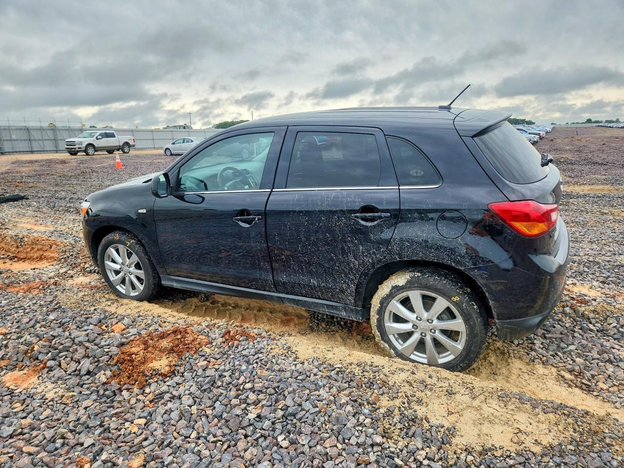 2014 MITSUBISHI OUTLANDER SPORT SE photo 3