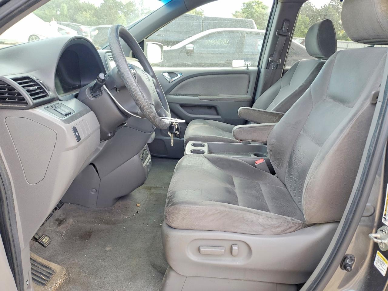 2010 HONDA ODYSSEY EX photo 19