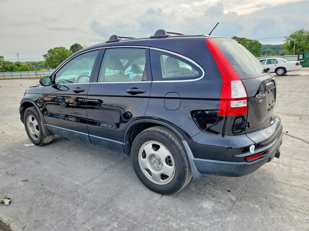 2010 HONDA CR-V LX photo 4