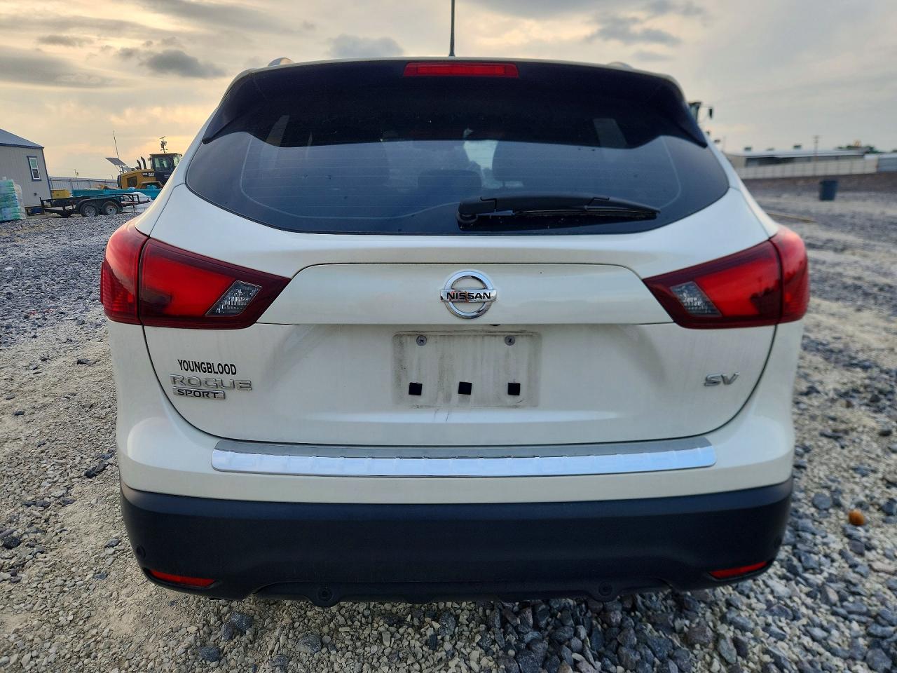 2019 NISSAN ROGUE photo 11