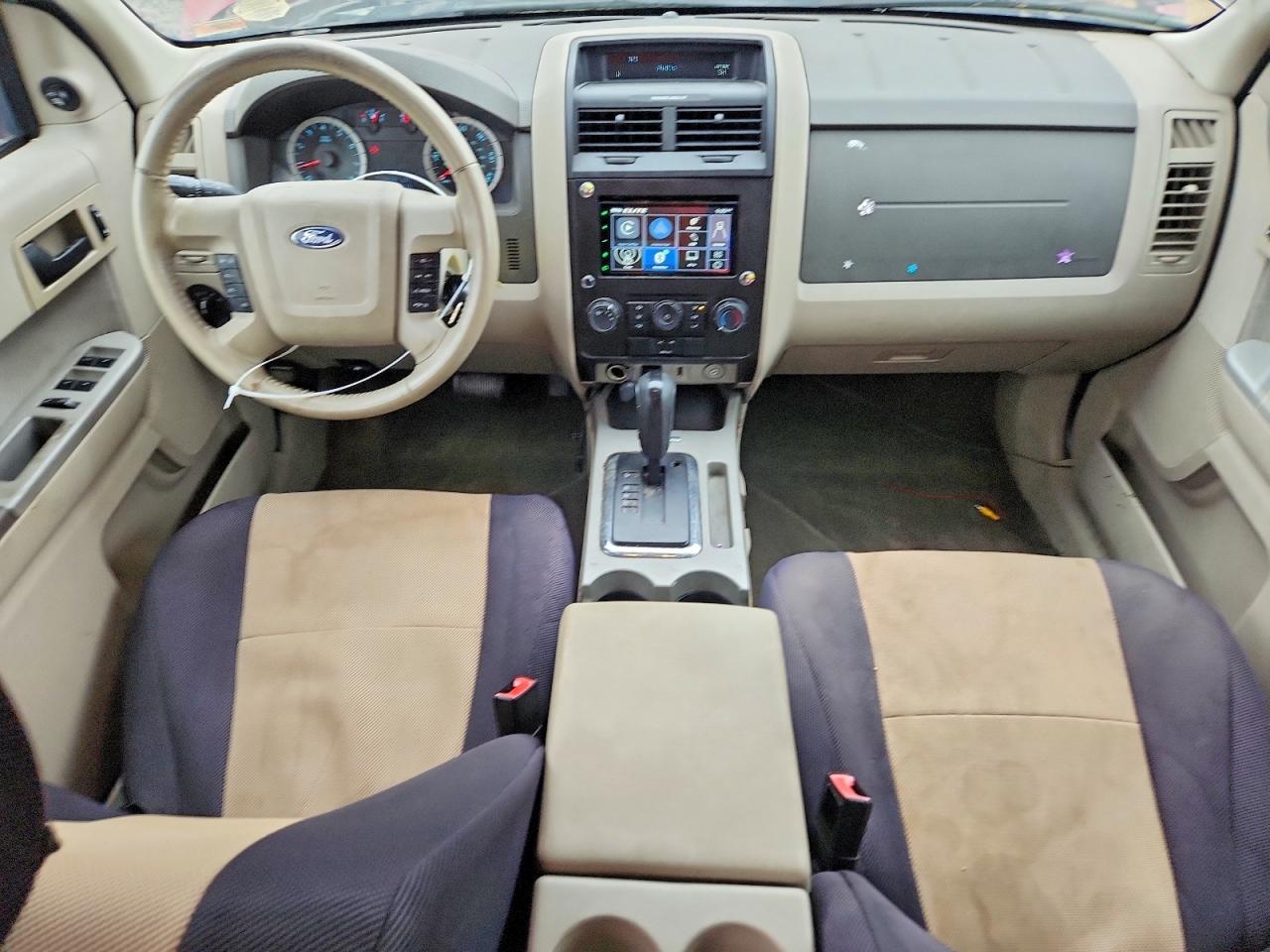 2010 FORD ESCAPE XLT photo 15