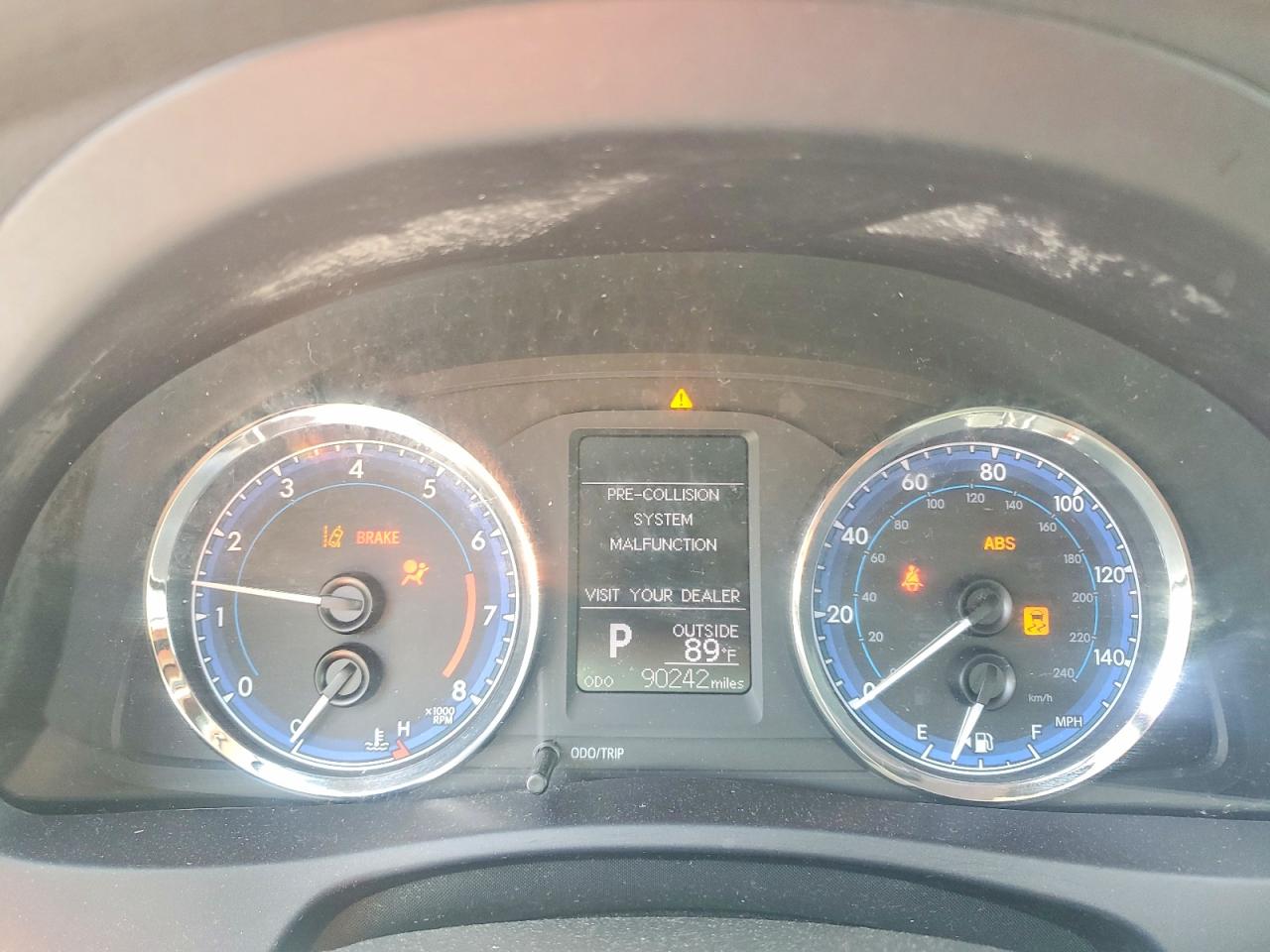 2018 TOYOTA COROLLA LE photo 25