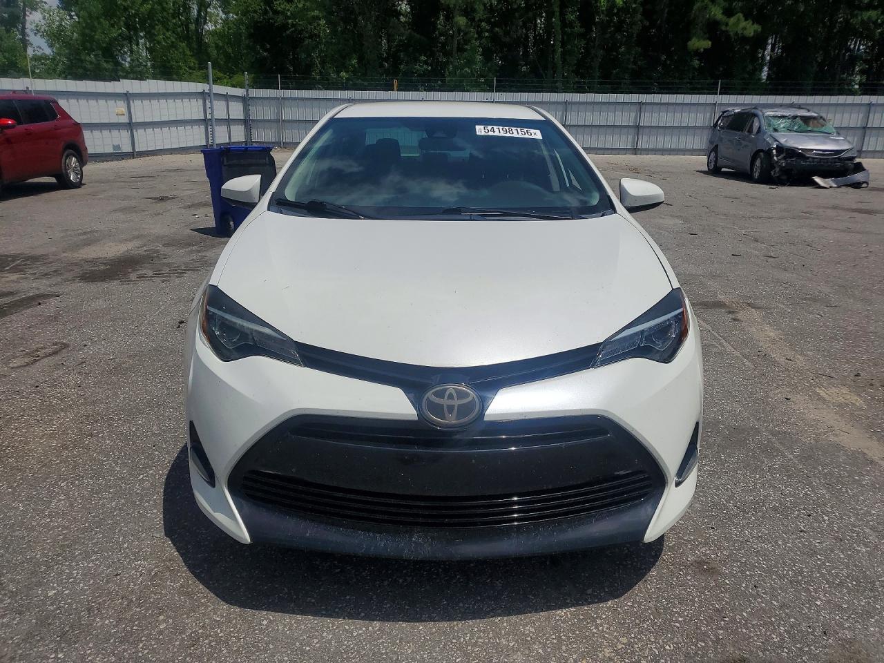 2018 TOYOTA COROLLA LE photo 13