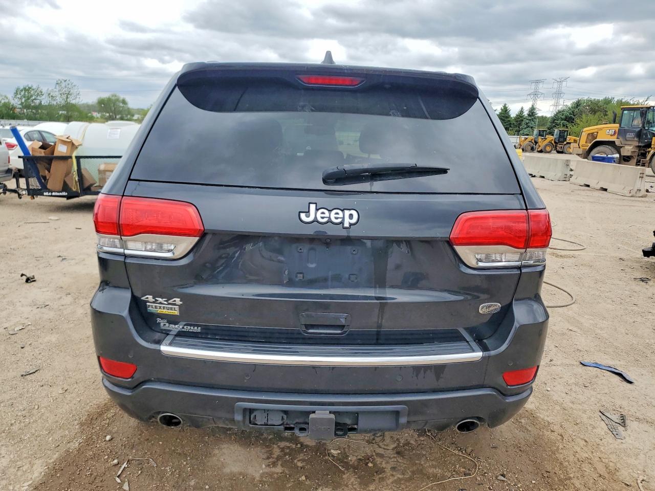 2014 JEEP GRAND CHEROKEE OVERLAND photo 16