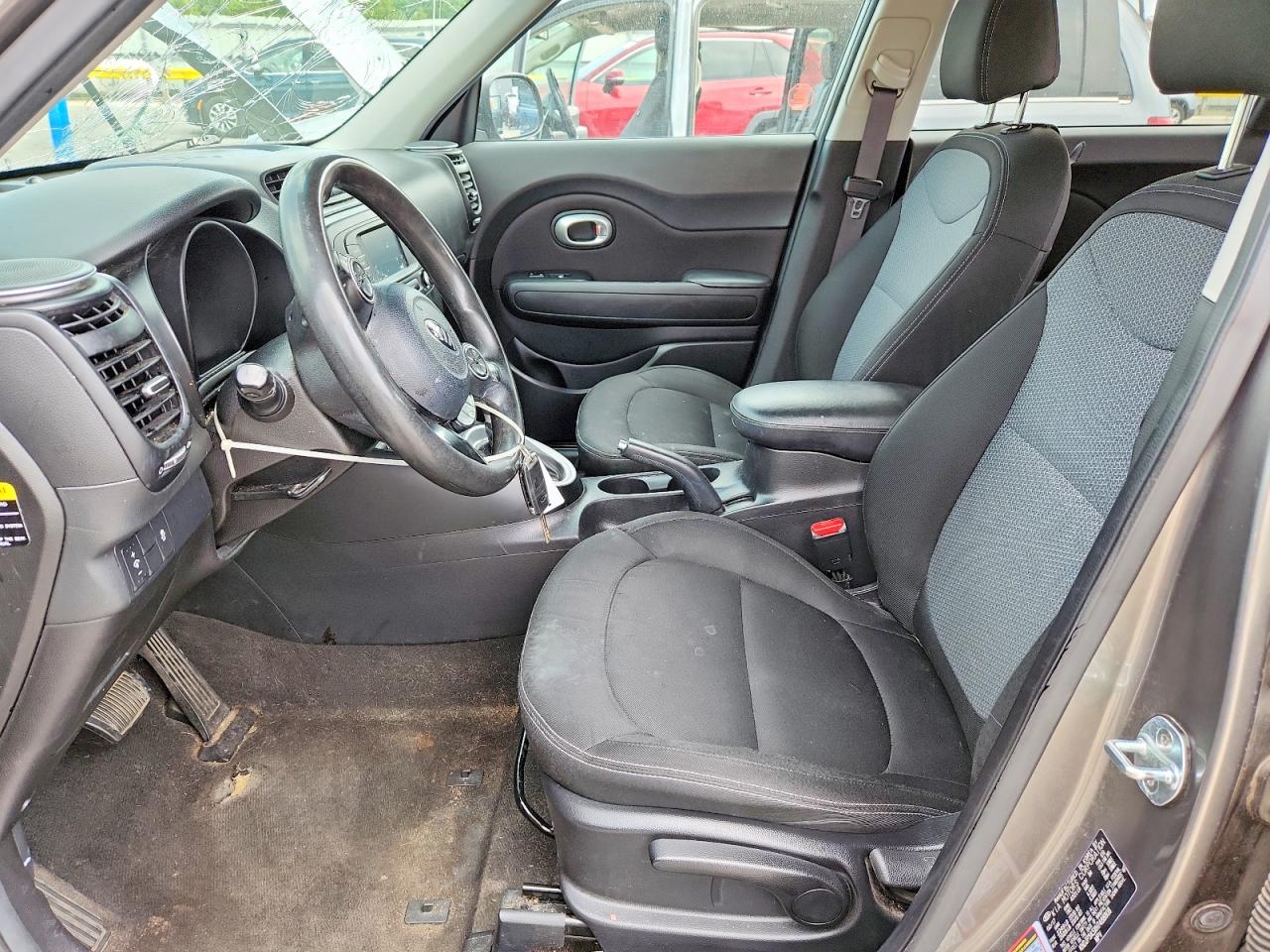 2017 KIA SOUL + photo 19