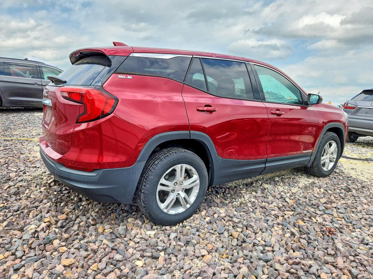 2018 GMC TERRAIN SLE photo 7