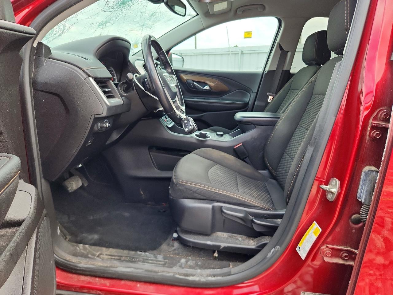 2018 GMC TERRAIN SLE photo 19