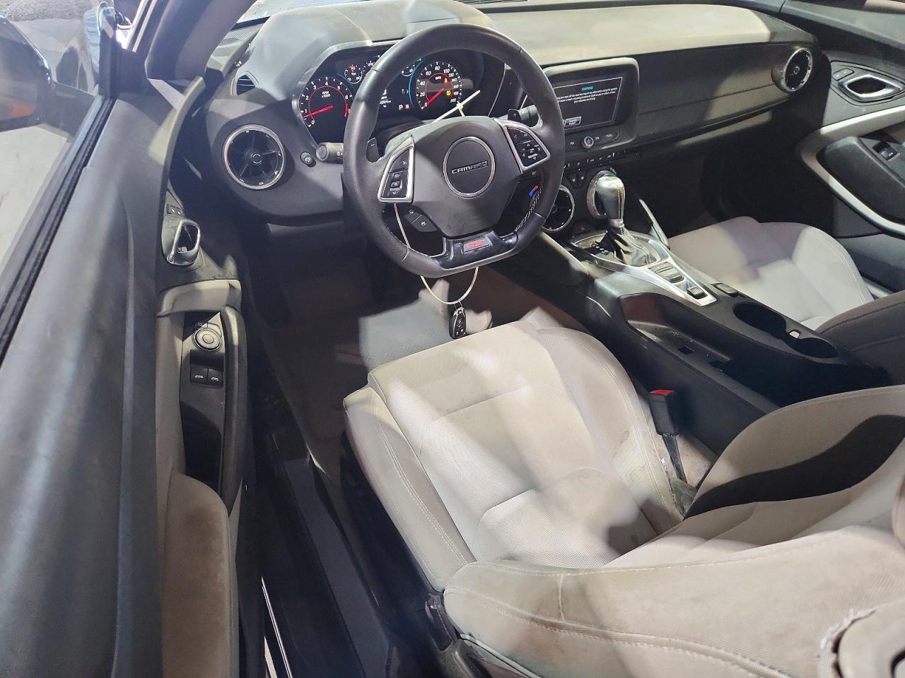 2016 CHEVROLET CAMARO SS photo 15