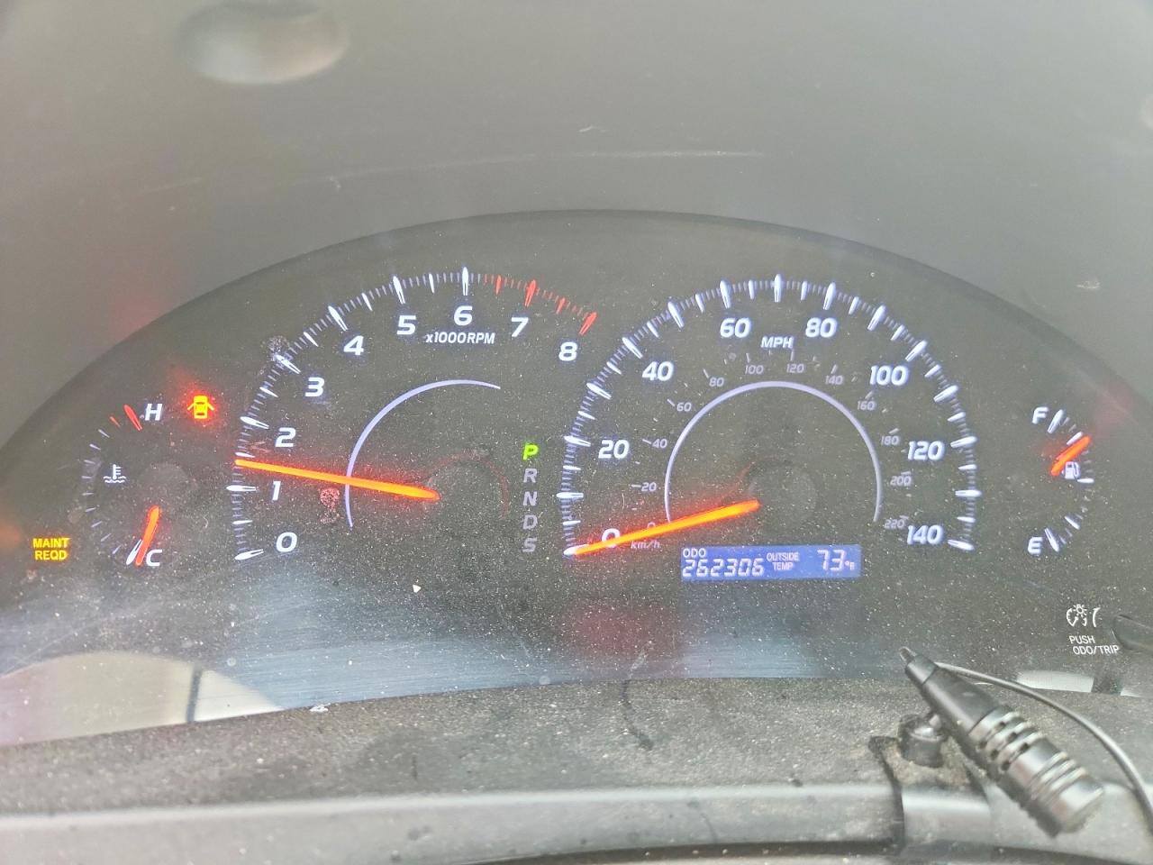 2011 TOYOTA CAMRY LE photo 25