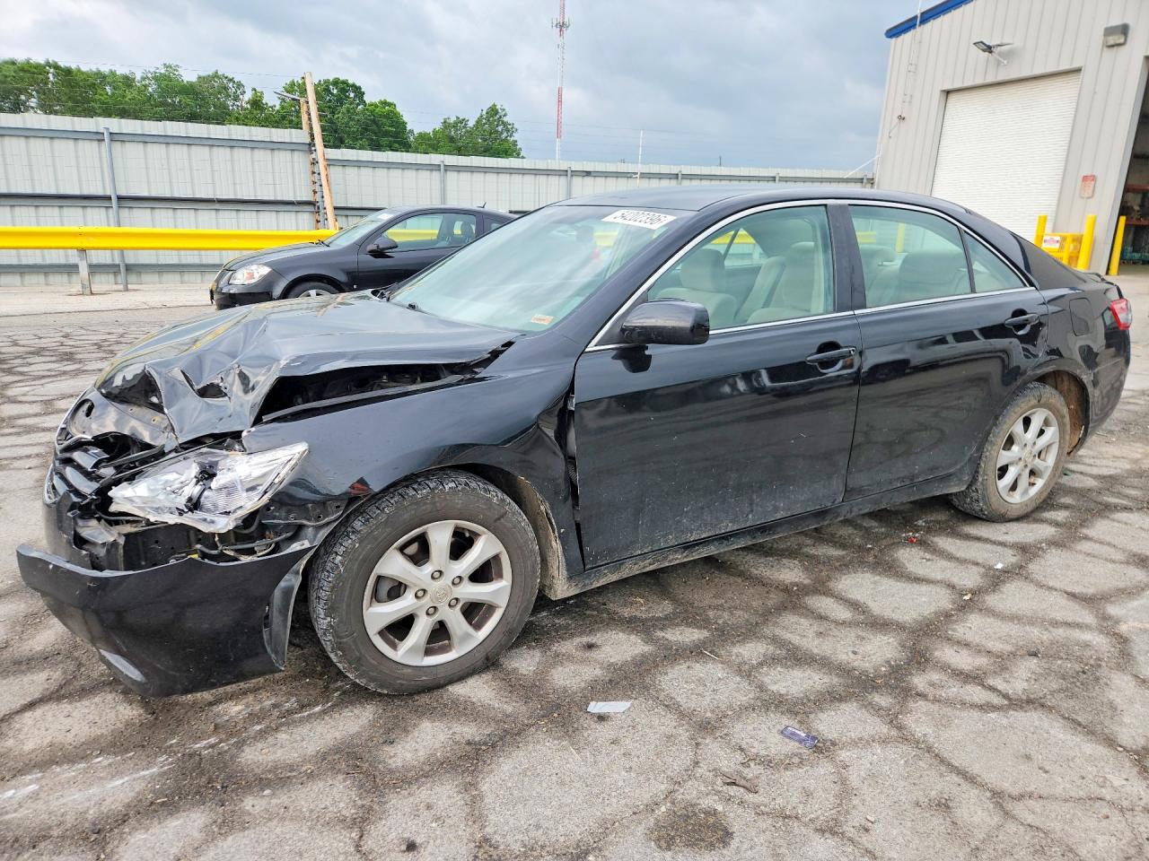 2011 TOYOTA CAMRY