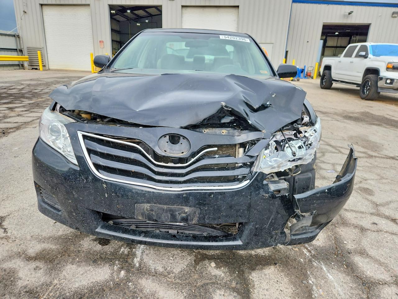 2011 TOYOTA CAMRY LE photo 13