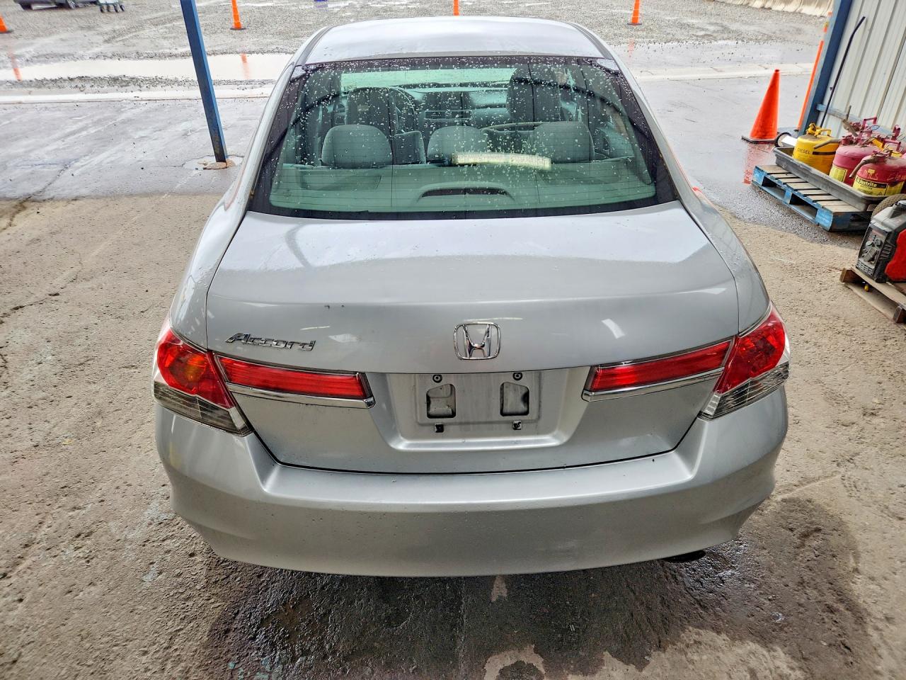 2012 HONDA ACCORD LX photo 11