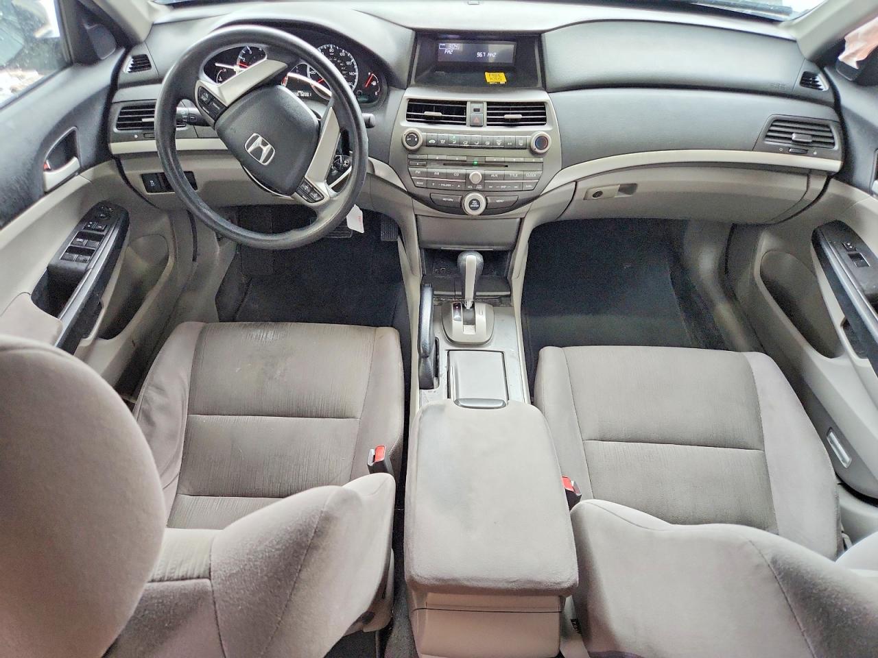2012 HONDA ACCORD LX photo 15