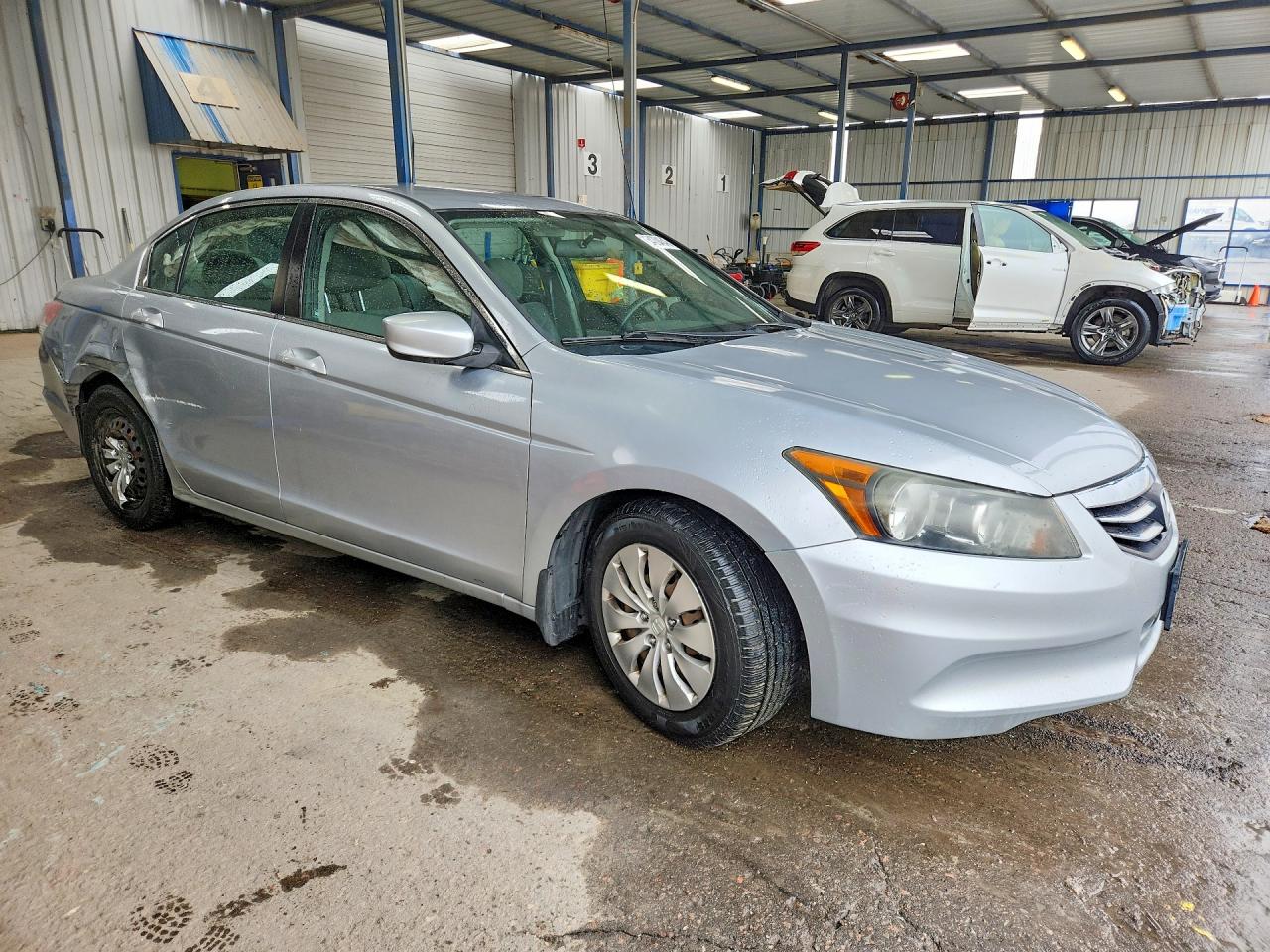 2012 HONDA ACCORD LX photo 7