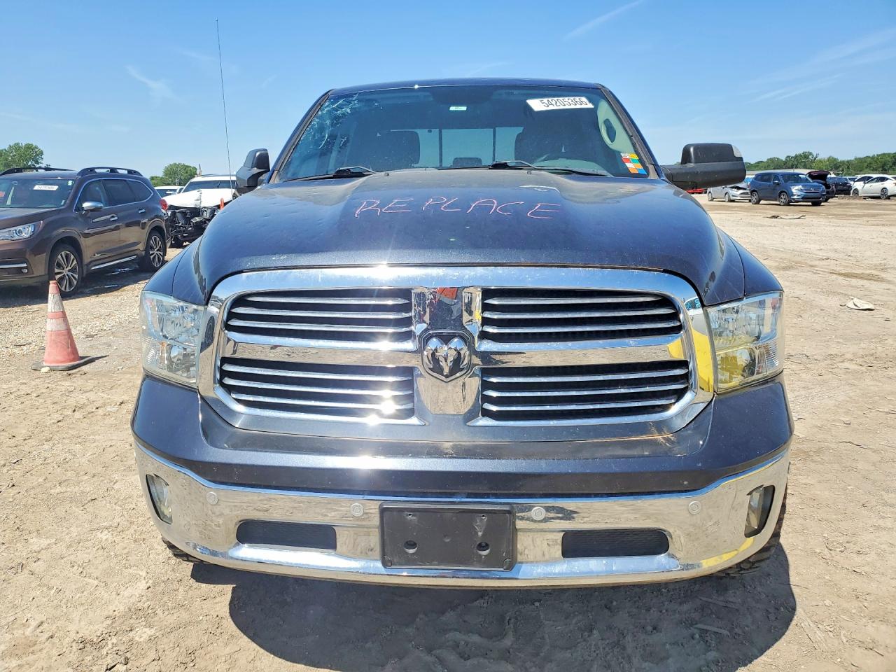 2019 RAM 1500 CLASSIC SLT photo 13