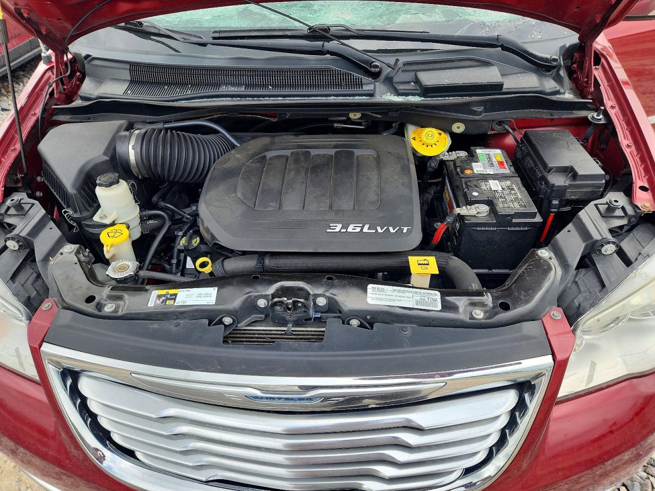 2015 CHRYSLER TOWN & COUNTRY TOURING L photo 31