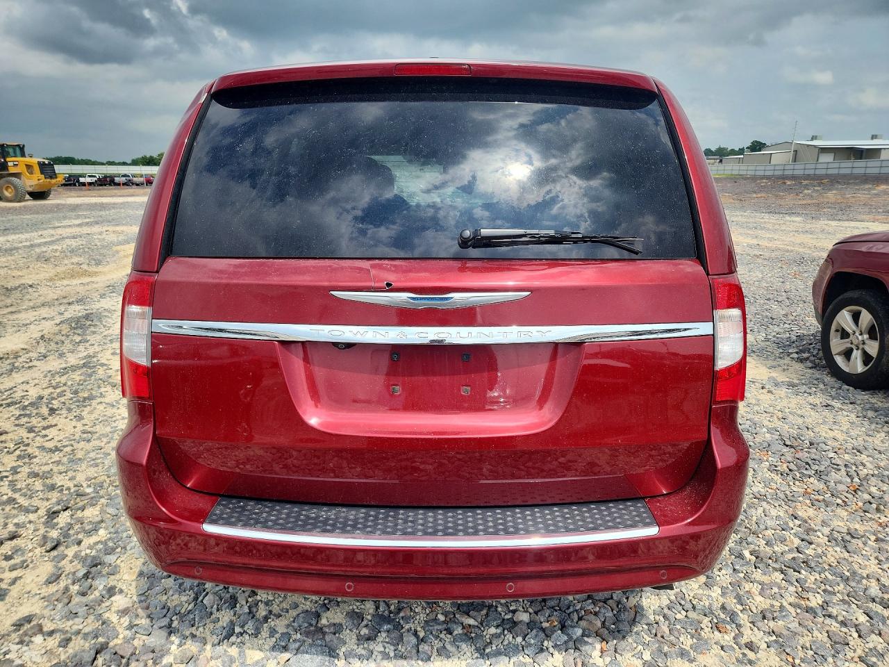 2015 CHRYSLER TOWN & COUNTRY TOURING L photo 16