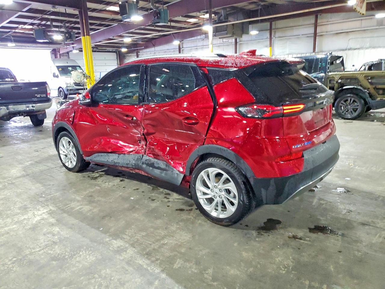 2023 CHEVROLET BOLT EUV LT photo 4