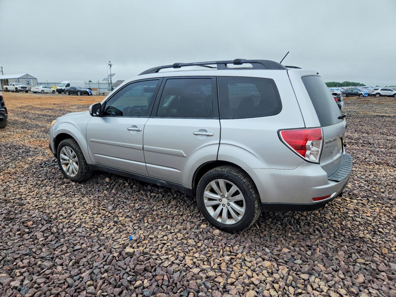 2011 SUBARU FORESTER LIMITED photo 3