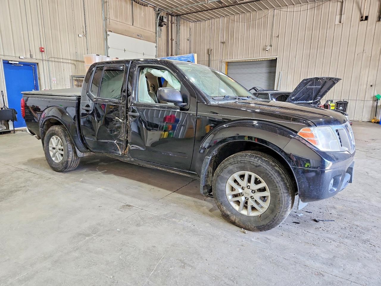 2018 NISSAN FRONTIER SV photo 4