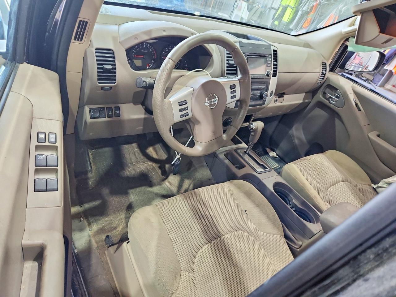 2018 NISSAN FRONTIER SV photo 8