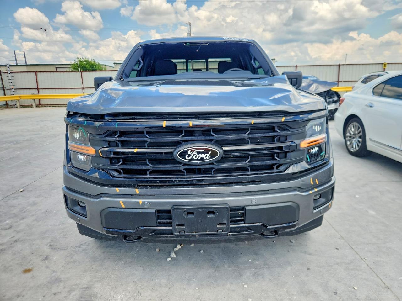 2025 FORD F150 XLT photo 9