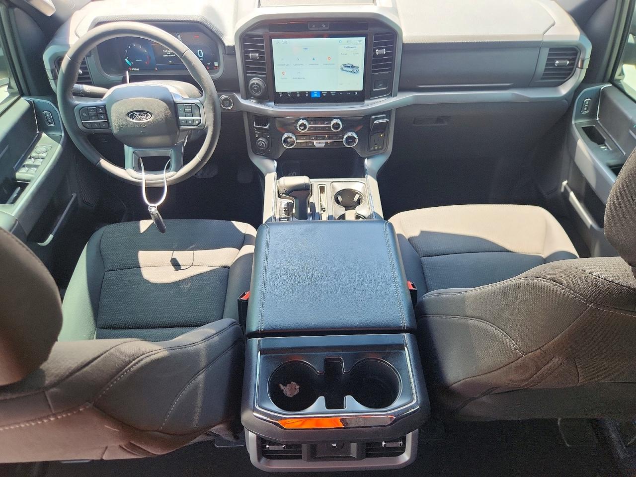 2025 FORD F150 XLT photo 15