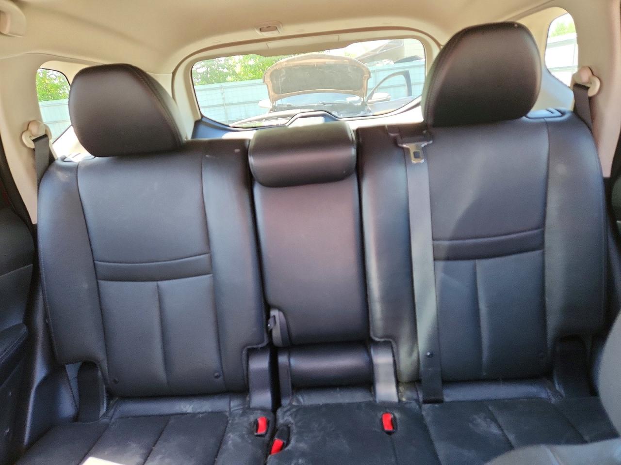 2014 NISSAN ROGUE S photo 28