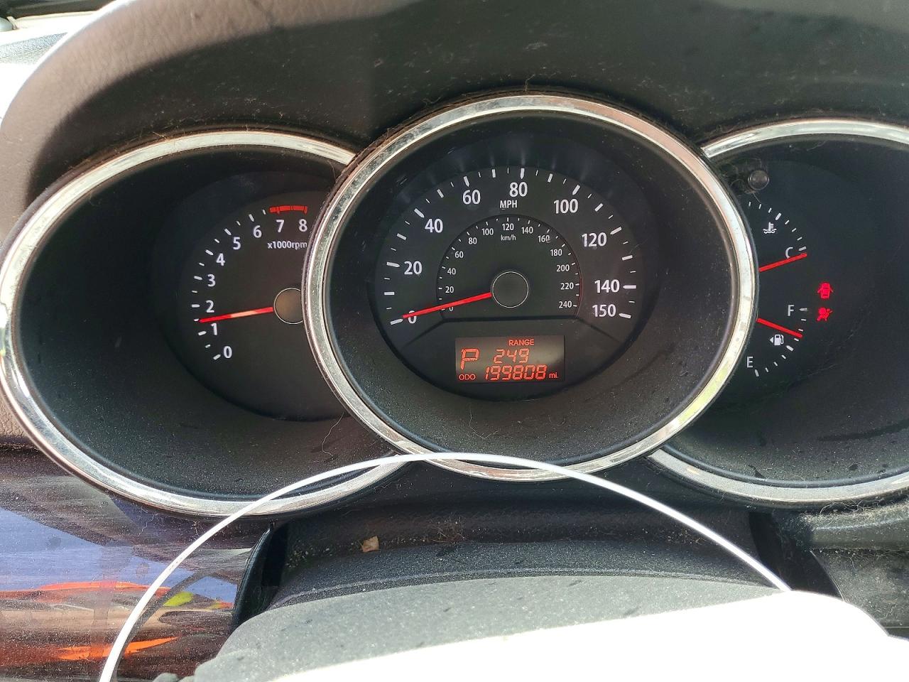 2013 KIA SORENTO LX photo 25