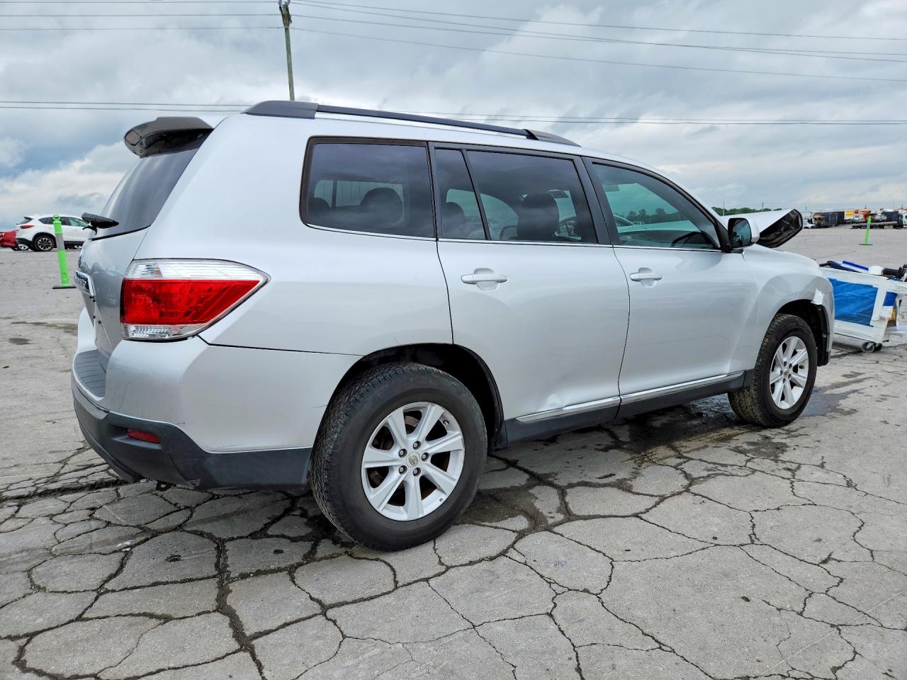 2013 TOYOTA HIGHLANDER SE photo 7