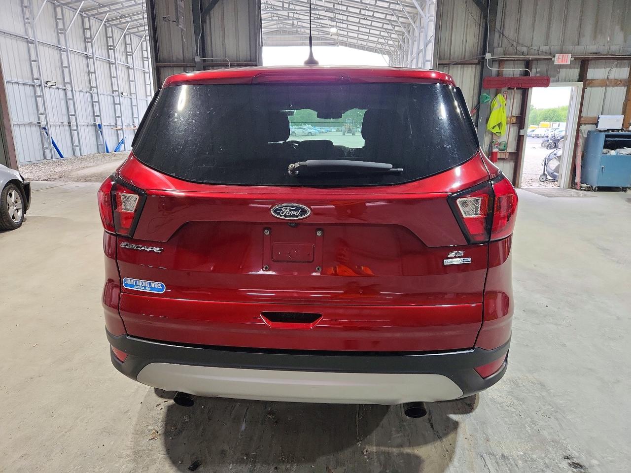 2019 FORD ESCAPE SE photo 11