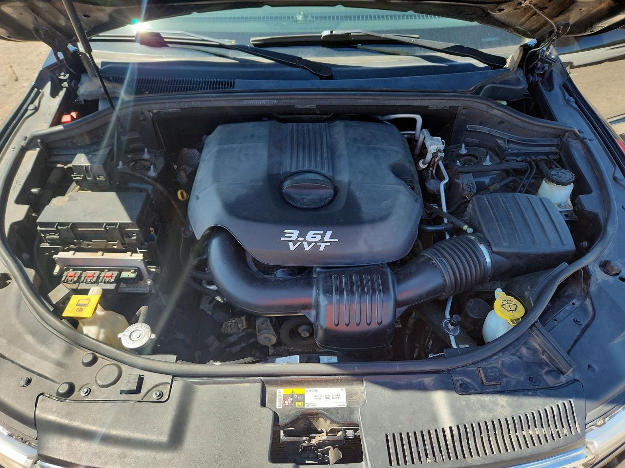 2013 DODGE DURANGO SXT photo 23