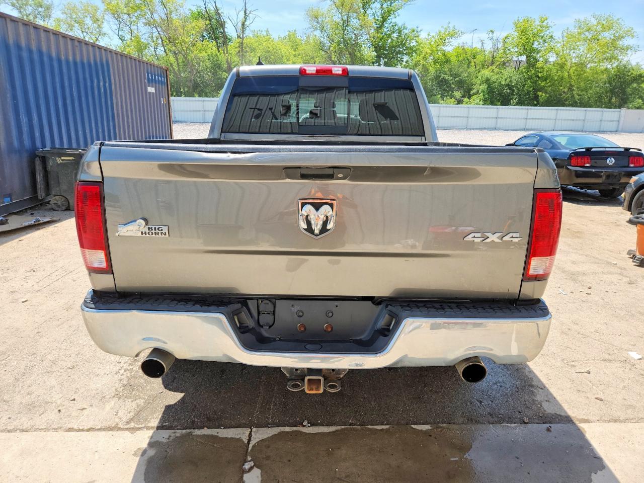 2013 RAM 1500 SLT photo 11