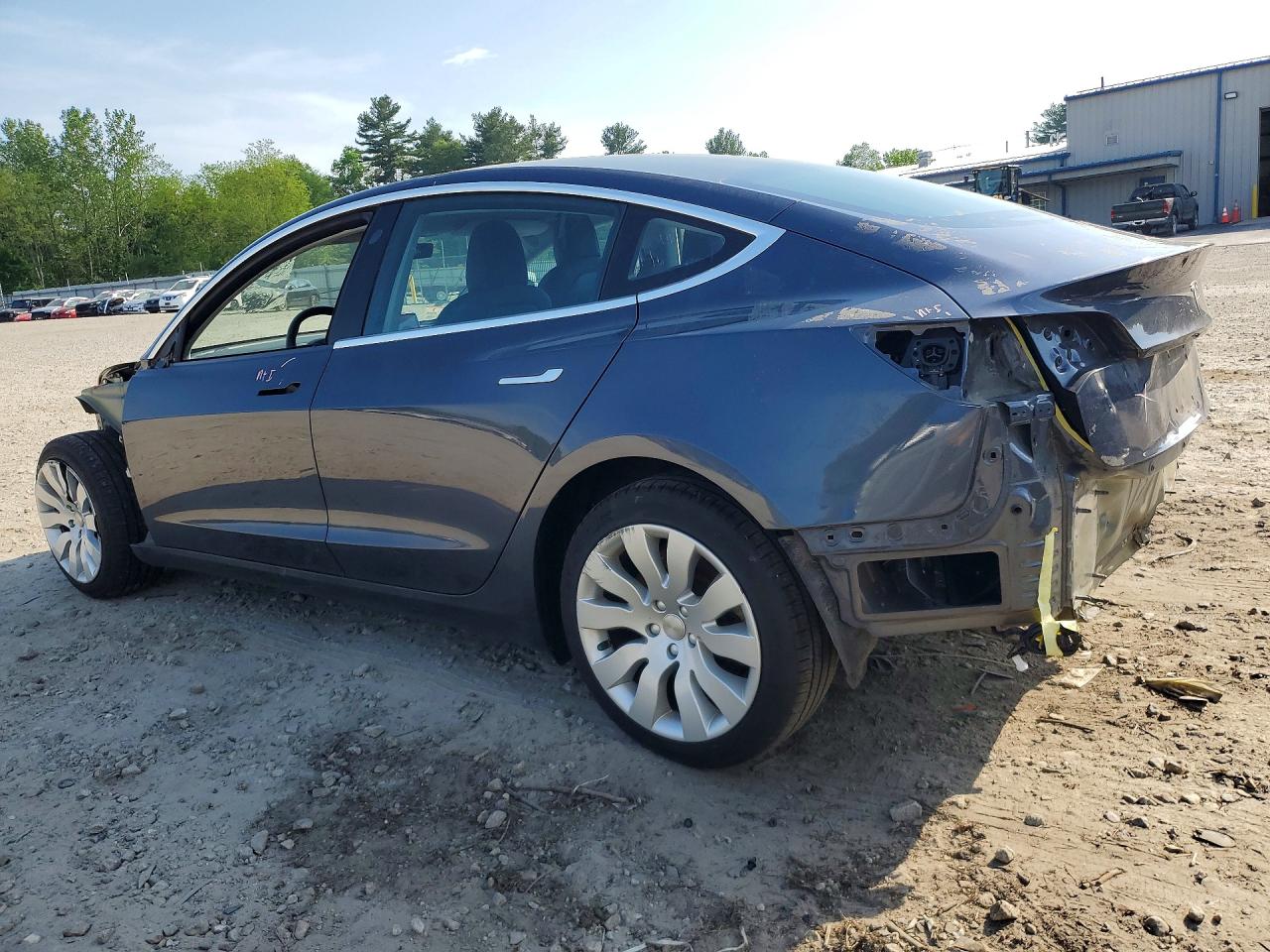 2018 TESLA MODEL 3 photo 4