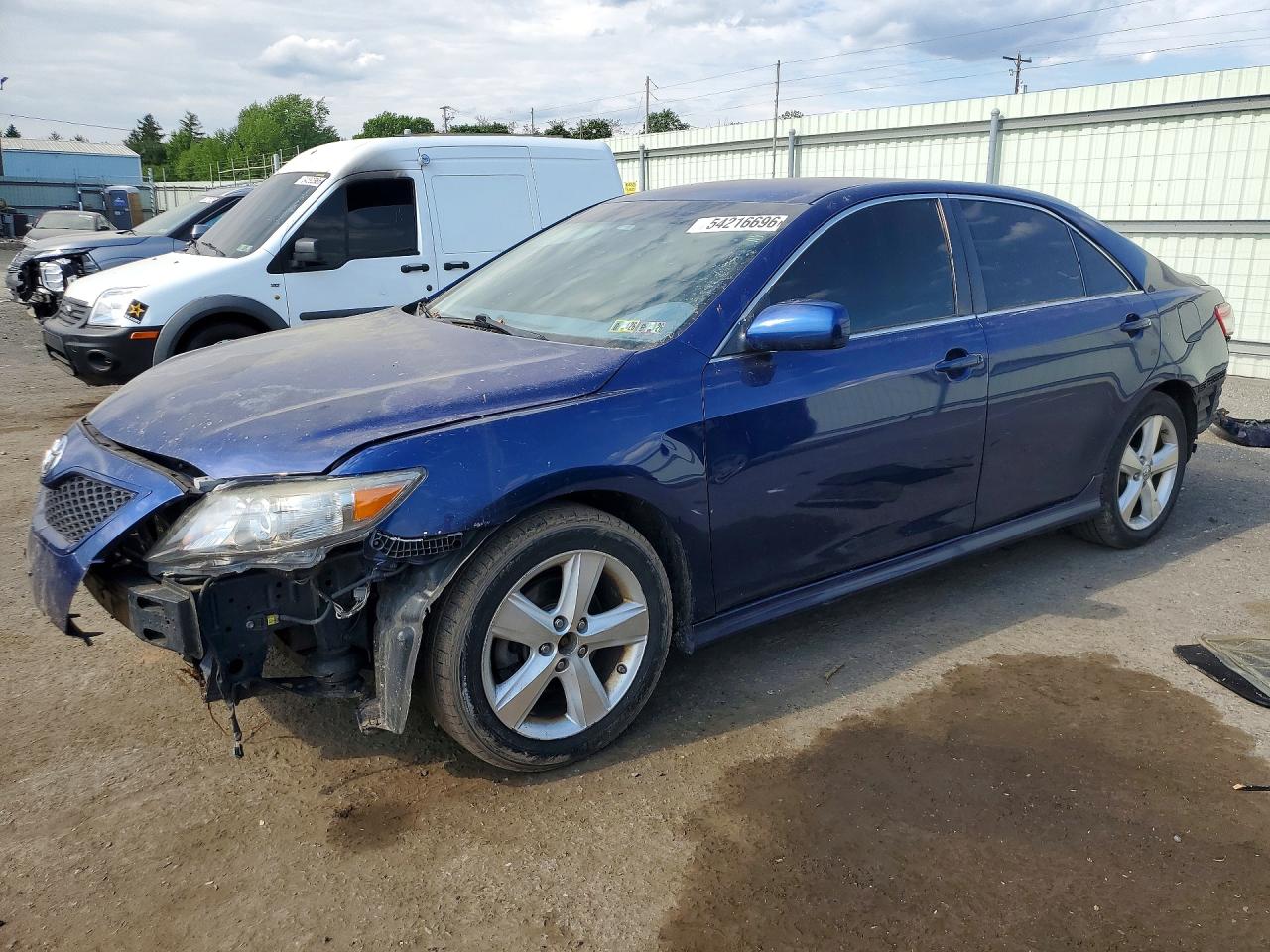 2011 TOYOTA CAMRY