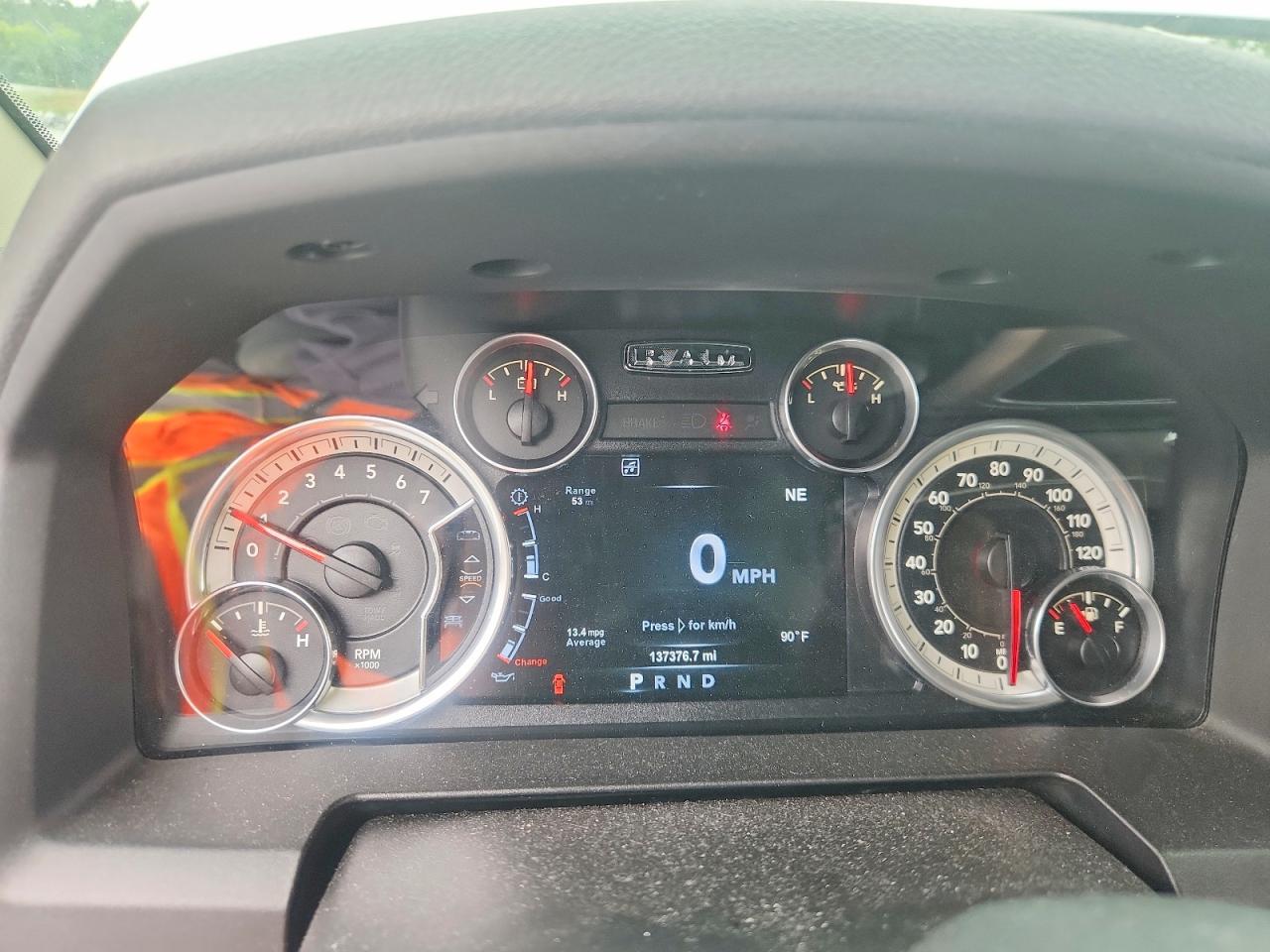 2015 RAM 1500 SLT photo 25