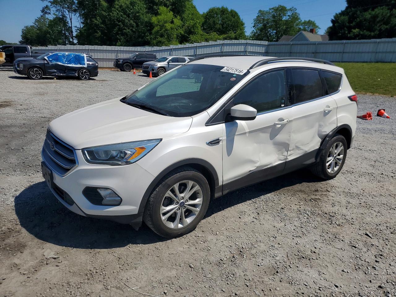 2017 FORD ESCAPE