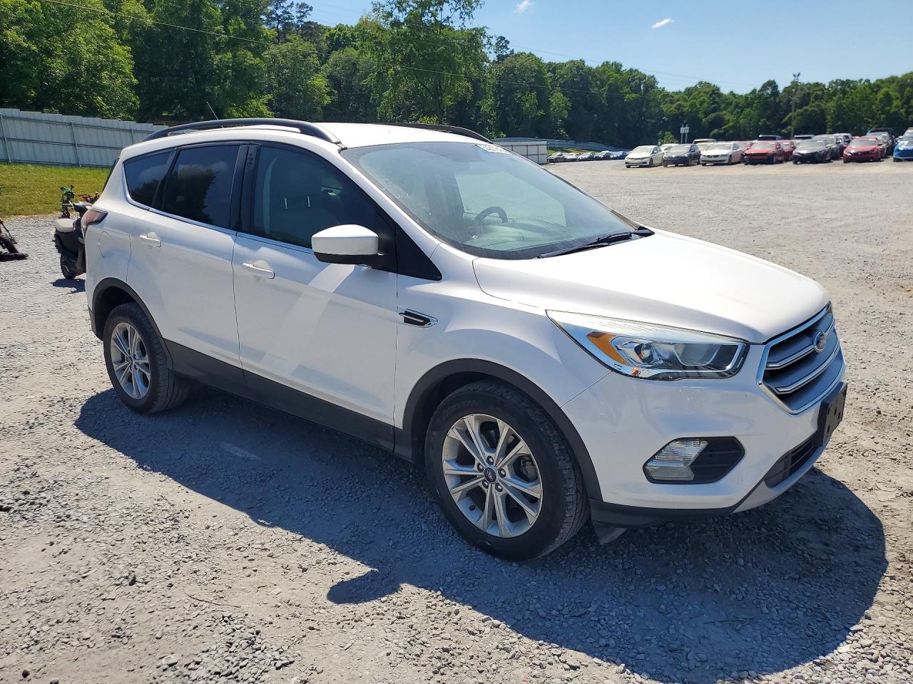 2017 FORD ESCAPE SE photo 7