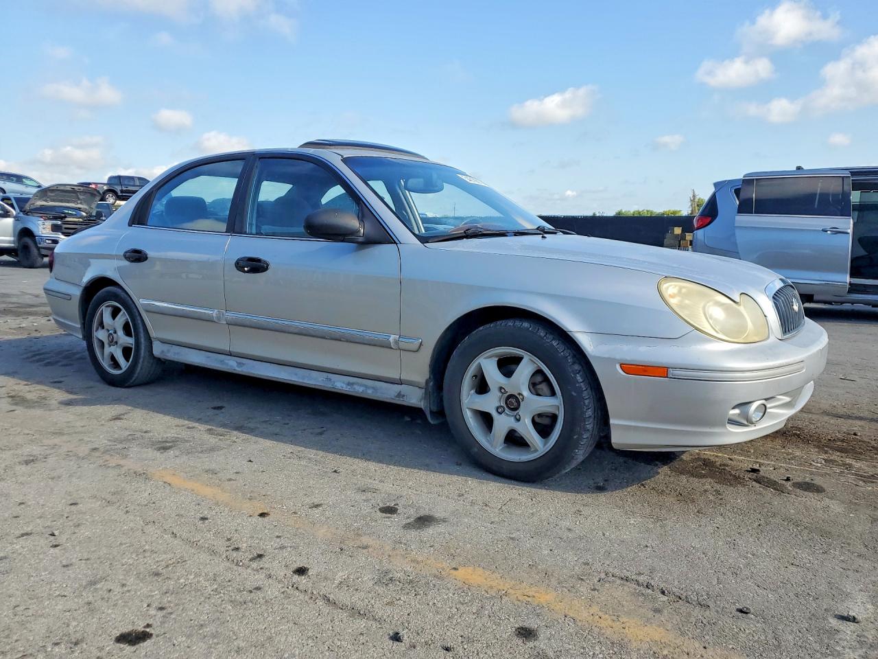 2005 HYUNDAI SONATA GLS photo 7